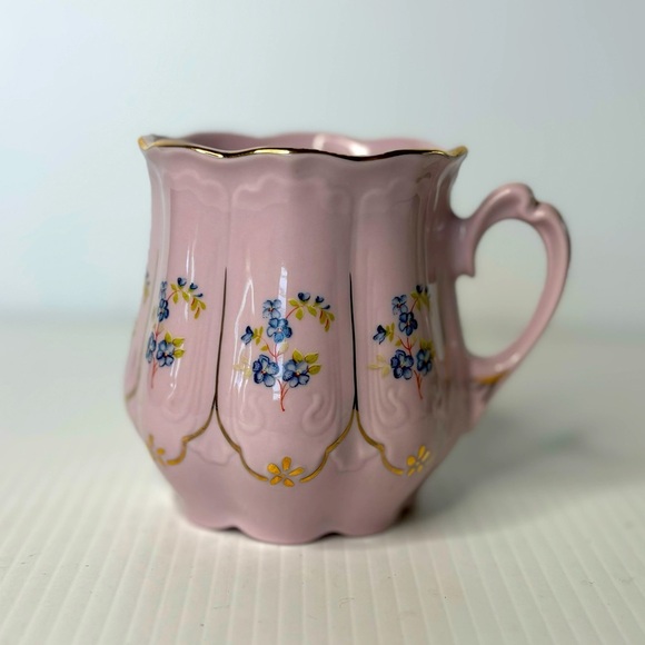 H & C Czech Original Rosa Porzelain Porcelain Mug Teacup Floral Spray Gold Trim - Picture 1 of 9